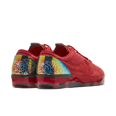 jordan-x-nike-cryoshot-mercurial-vapor-1-university-red-io8209-600-4.png