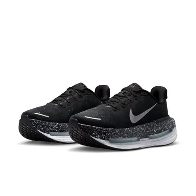 nike-vomero-premium-oreo-iu2827-001-2.png