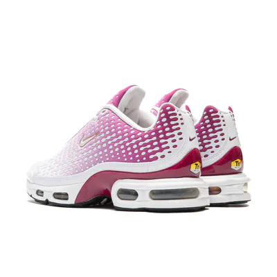 nike-air-max-plus-vii-raspberry-red-hq2197-601-4.png