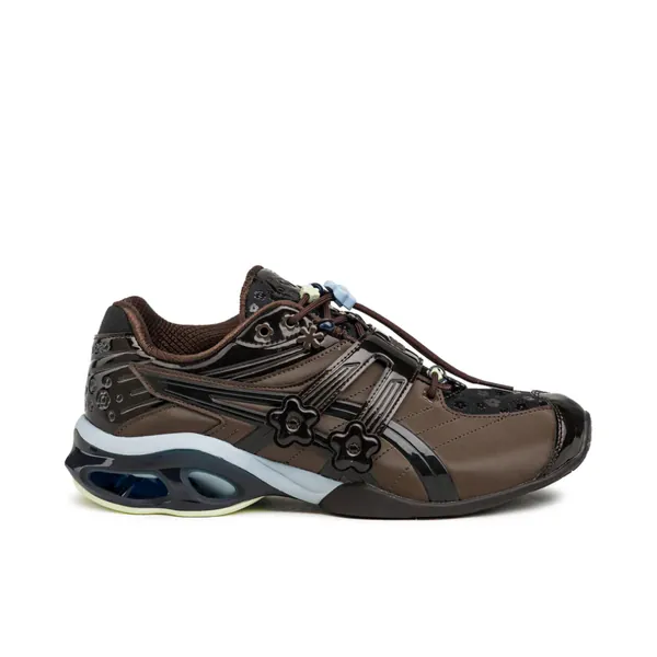 cecilie-bahnsen-x-asics-gel-kinetic-fr-black-coffee-1203b171-001-1.png