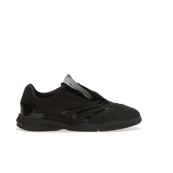 metalwood-x-adidas-predator-sala-core-black-hp4953-1.png