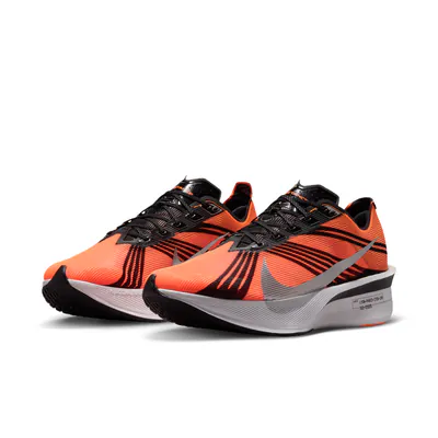distance-x-nike-zoomx-vaporfly-next-4-iq7316-800-2.png