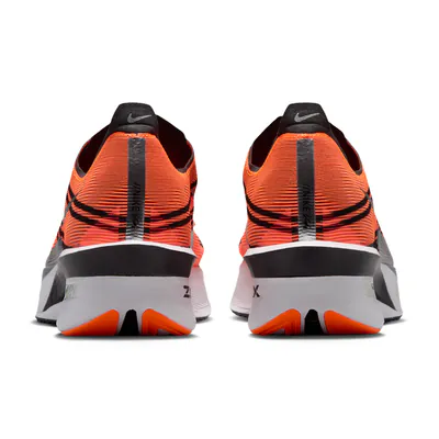 distance-x-nike-zoomx-vaporfly-next-4-iq7316-800-4.png