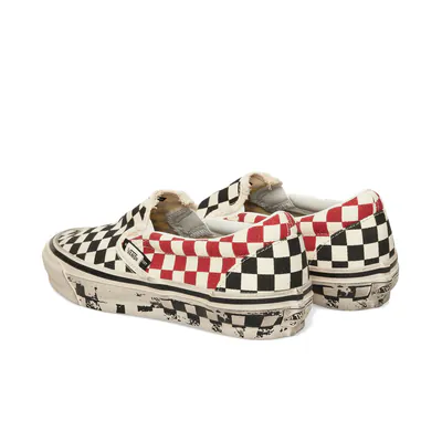 slam-jam-x-vans-lx-classic-slip-on-98-act-of-disagreement-vn00111f95y1-4.png
