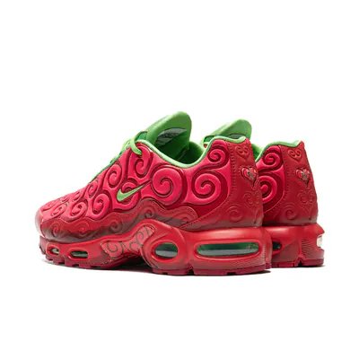 one-piece-x-nike-air-max-plus-ope-ope-iw1282-600-3.png