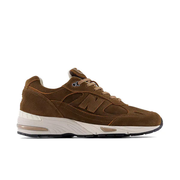 new-balance-made-in-uk-991v1-luxe-suede-m991br1-1.png