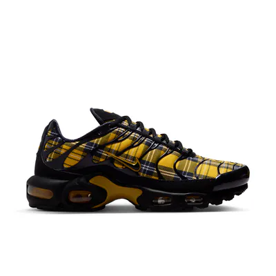 nike-air-max-plus-clueless-ir5731-001-1.png
