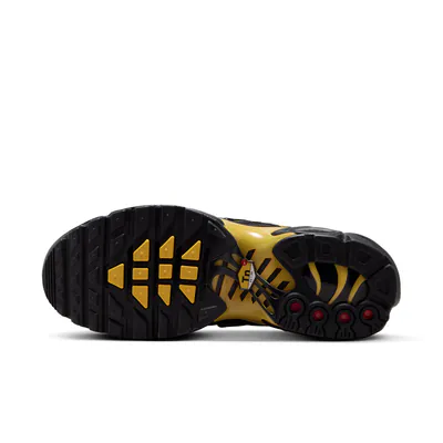 nike-air-max-plus-clueless-ir5731-001-5.png