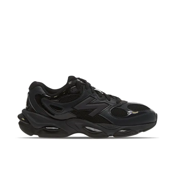new-balance-983-black-dark-night-u9833m7-1.png