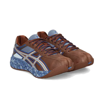 kiko-kostadinov-x-asics-lyasa-ff-ii-reddish-brown-1202a544-200-2.png