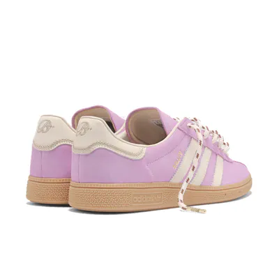 bstn-x-adidas-m-nchen-oktoberfest-pink-la3452-2.png