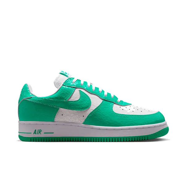 nike-air-force-1-low-01-cracked-leather-menta-ja0248-300-1.png