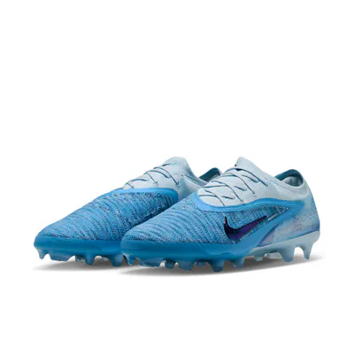 erling-haaland-x-nike-phantom-6-elite-low-glacier-blue-hq2332-401-2.png