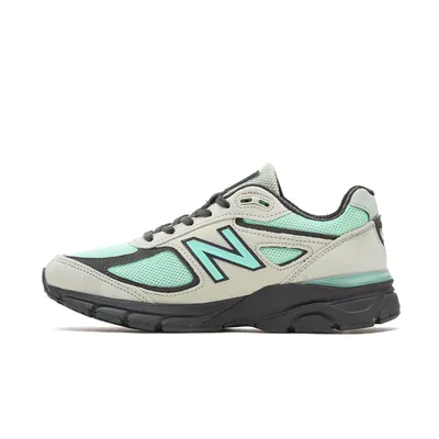 new-balance-990v4-silver-moss-u990ge4-2.png