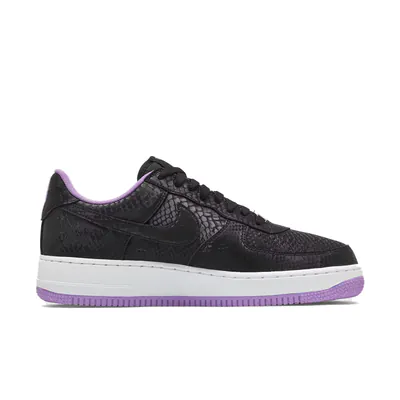 kobe-bryant-x-nike-air-force-1-low-forever-black-purple-ib0018-007-3.png