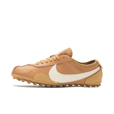 nike-moon-shoe-og-leather-flax-iu3162-200-2.png