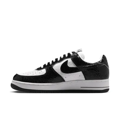 nike-air-force-1-01-cracked-patent-leather-black-ja0248-001-3.png