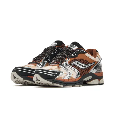 saucony-progrid-triumph-4-space-cowboy-s101200-1002-2.png