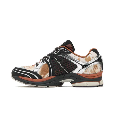 saucony-progrid-triumph-4-space-cowboy-s101200-1002-3.png