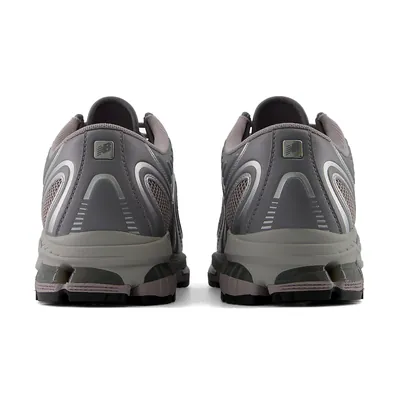 new-balance-1890a-truffle-salt-u18909vf-4.png