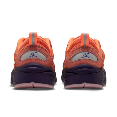 jordan-trunner-o-s-space-jam-planet-ix6403-200-4.png