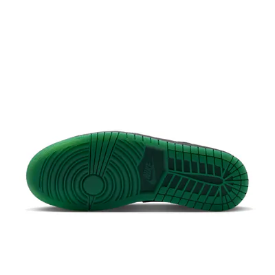 nike-air-jordan-1-low-se-magic-ball-ix6375-001-5.png