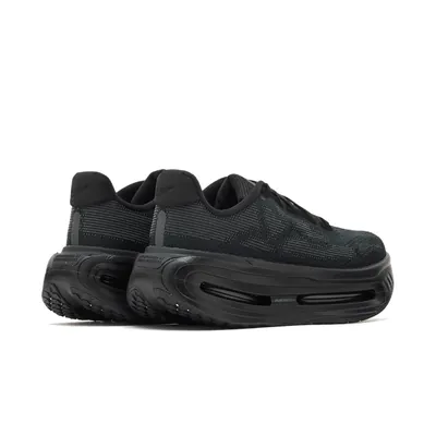 nike-vomero-premium-sp-skeleton-iv7509-001-4.png