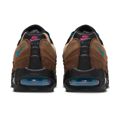 nike-acg-air-max-95-big-bubble-cacao-wow-ix6347-200-4.png