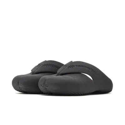 zellerfeld-x-havaianas-top-toe-mule-black-4150982-04070-2.png