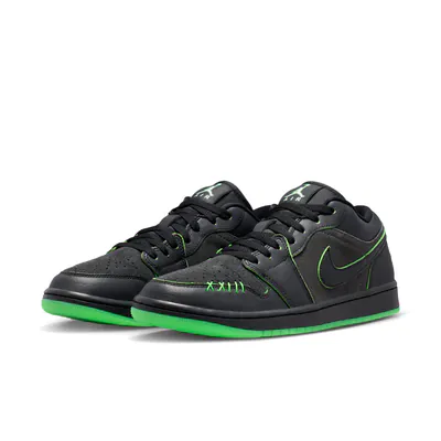 nike-air-jordan-1-low-se-halloween-iq5494-001-2.png