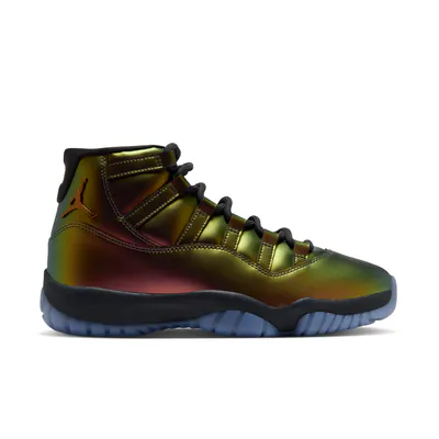 nike-air-jordan-11-retro-space-jam-magic-ball-iz1800-200-1.png