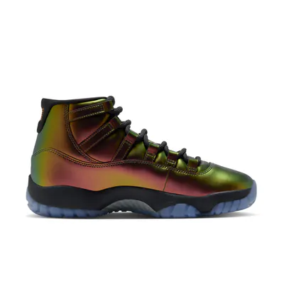 nike-air-jordan-11-retro-space-jam-magic-ball-iz1800-200-3.png