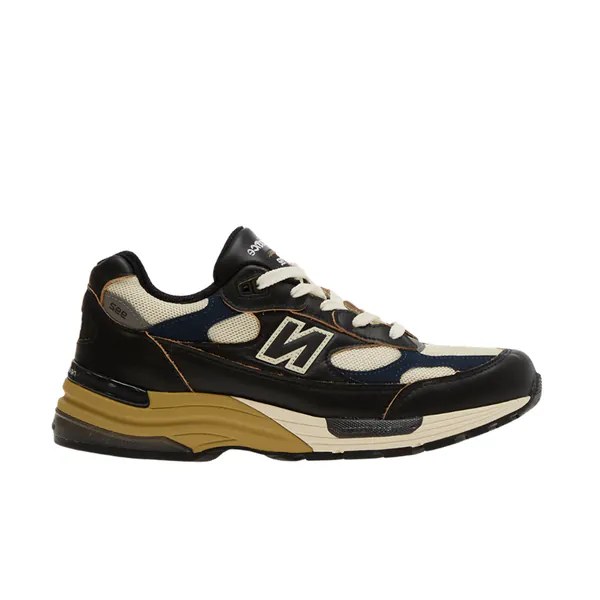 new-balance-992-made-in-usa-black-afterglow-u992lb-1.png