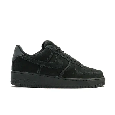 nike-air-force-1-07-lv8-black-iv3472-002-1.png
