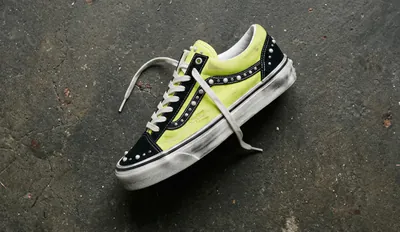 Vans Old Skool 36 Pearlized Pack Lime m2 snkr.png
