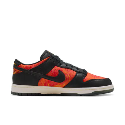nike-dunk-low-protro-kobe-bryant-mamba-eterno-iq3922-001-3.png