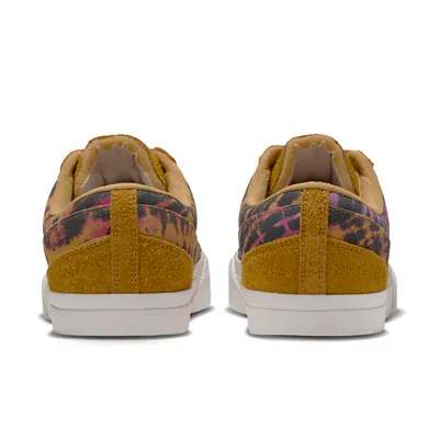 nike-blazy-tie-dye-dark-sulfur-iv7023-700-4.png